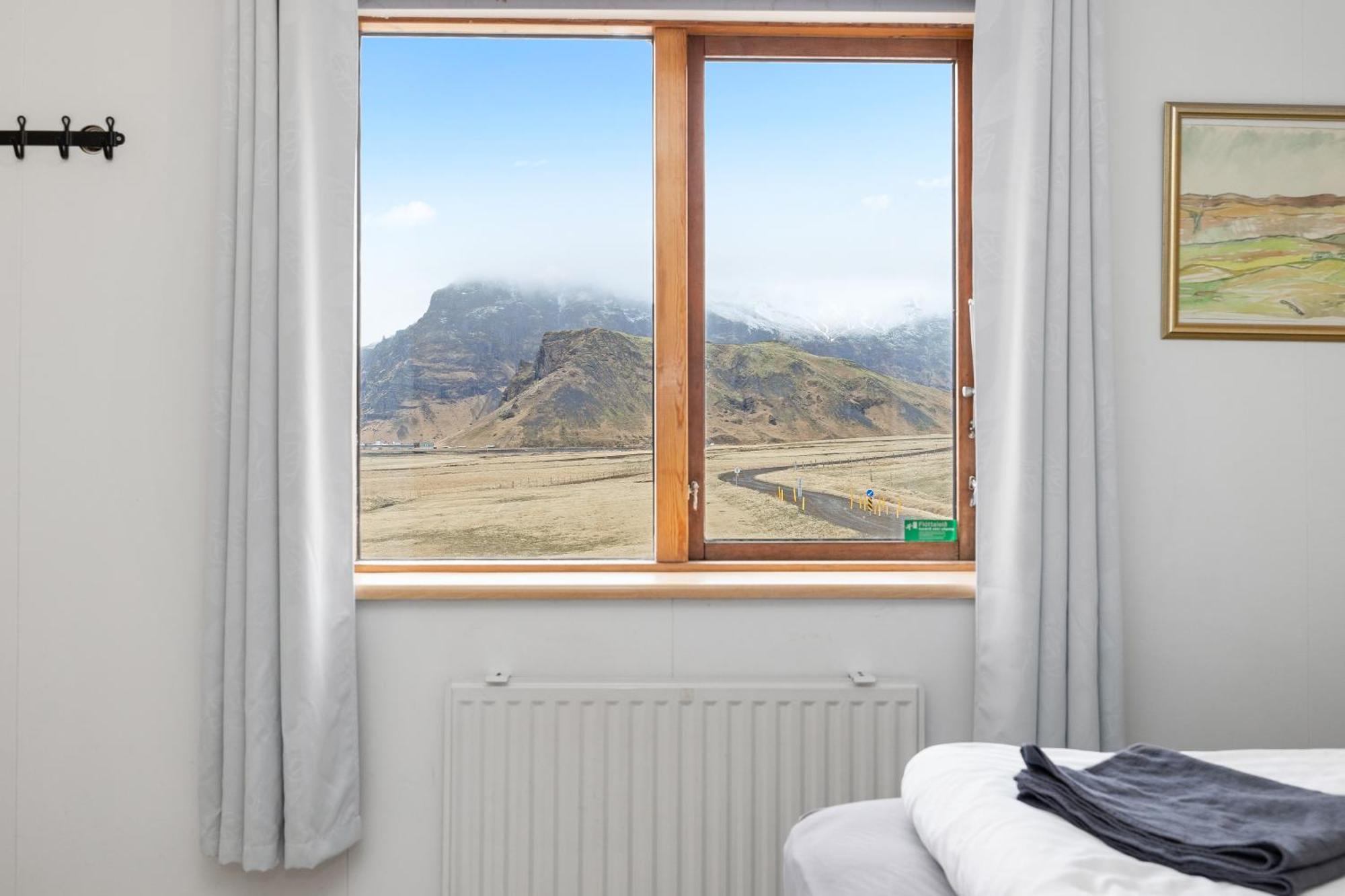 Guesthouse Rauthafell Holt  외부 사진