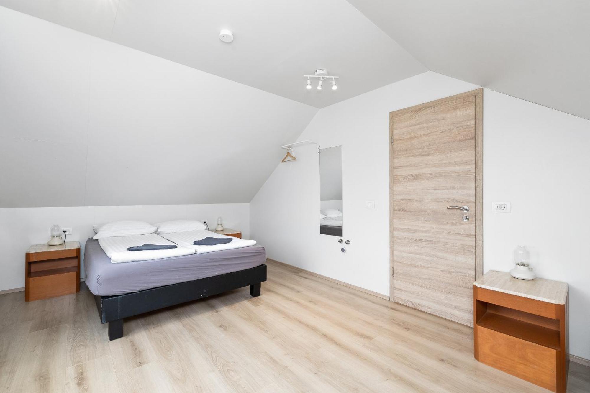 Guesthouse Rauthafell Holt  외부 사진